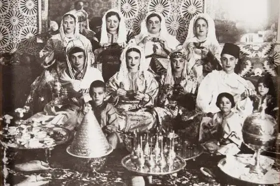 Famille-juive-de-Fès-cérémonie-du-thé