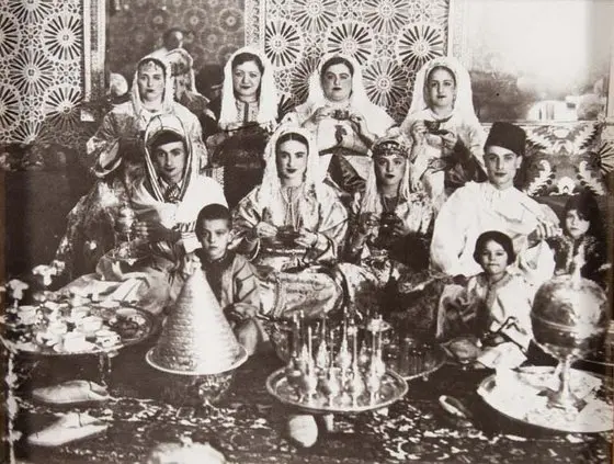 Famille-juive-de-Fès-cérémonie-du-thé